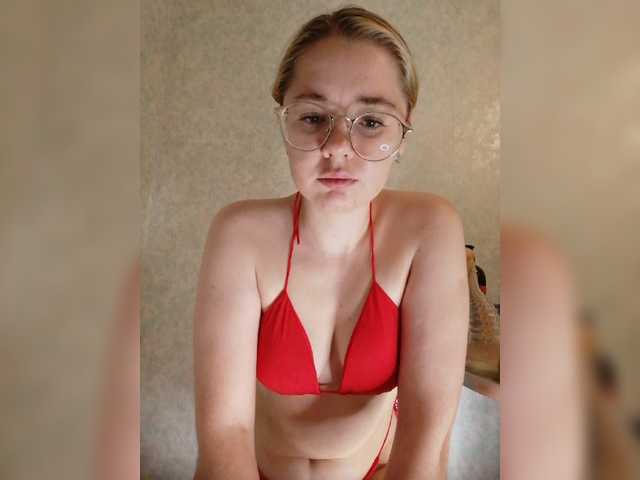 kroshka-meow live webcam show