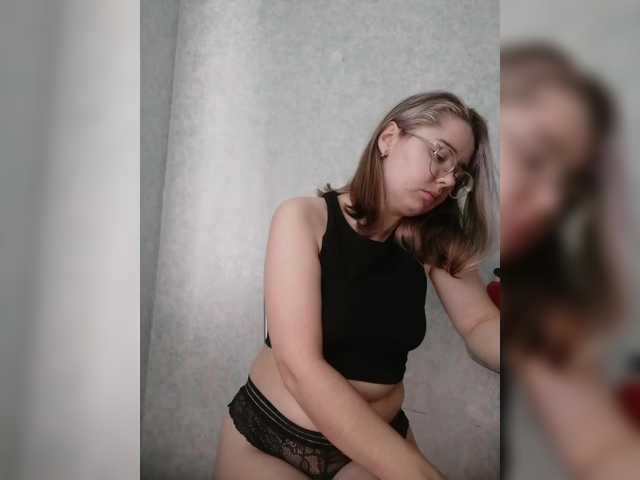kroshka-meow live cam