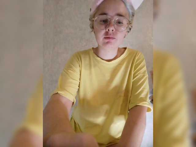 kroshka-meow live cam