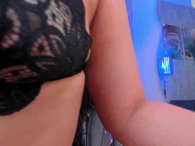 MelanieHudson webcam