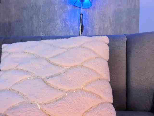 MelanieHudson webcam