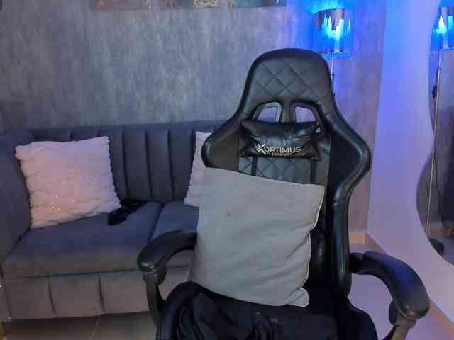 MelanieHudson webcam