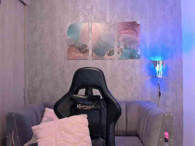 MelanieHudson webcam