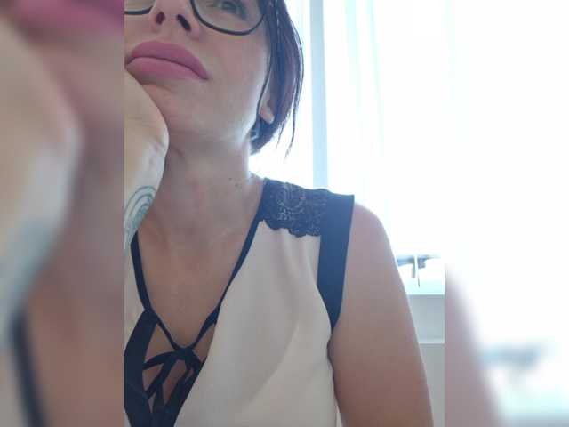 SophieMary live cam on BongaCams