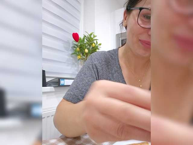 SophieMary live webcam show