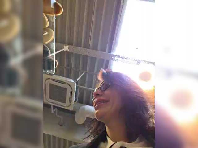 SophieMary's BongaCams show and profile