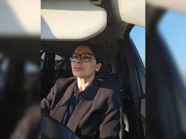 SophieMary's BongaCams show and profile