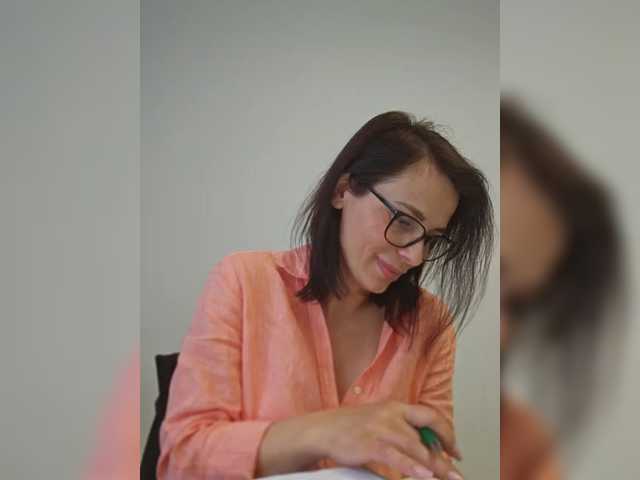 SophieMary's BongaCams show and profile