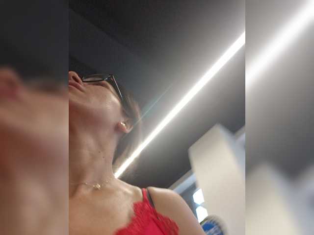 SophieMary live cam on BongaCams