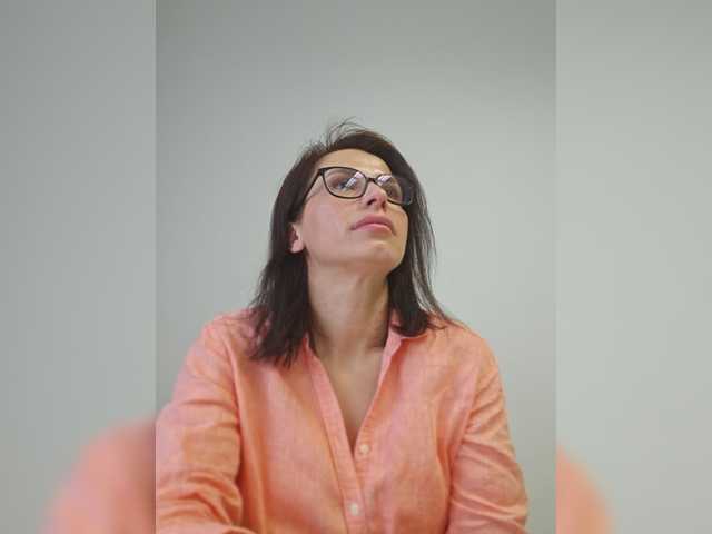 SophieMary's BongaCams show and profile