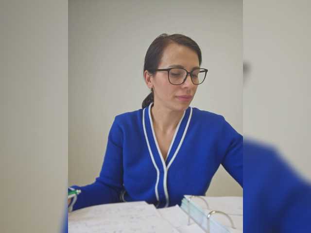 SophieMary's BongaCams show and profile