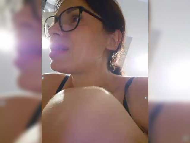 SophieMary live cam on BongaCams