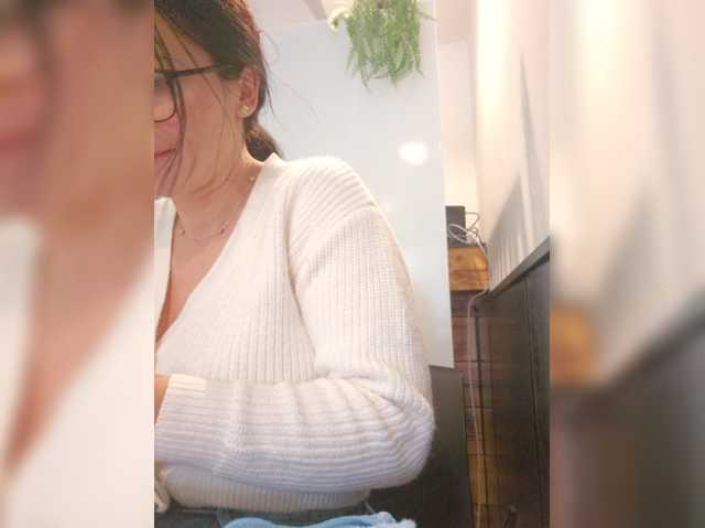 SophieMary live cam on BongaCams