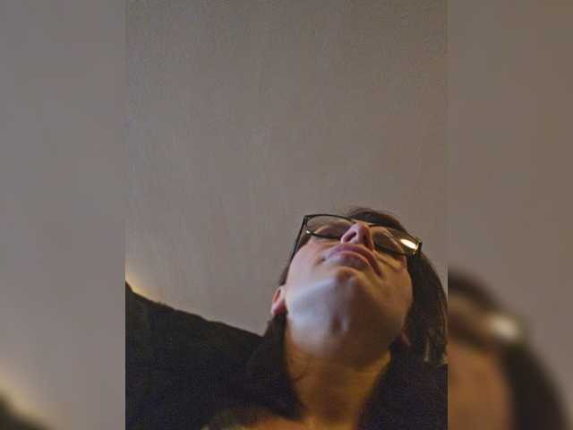 SophieMary's BongaCams show and profile