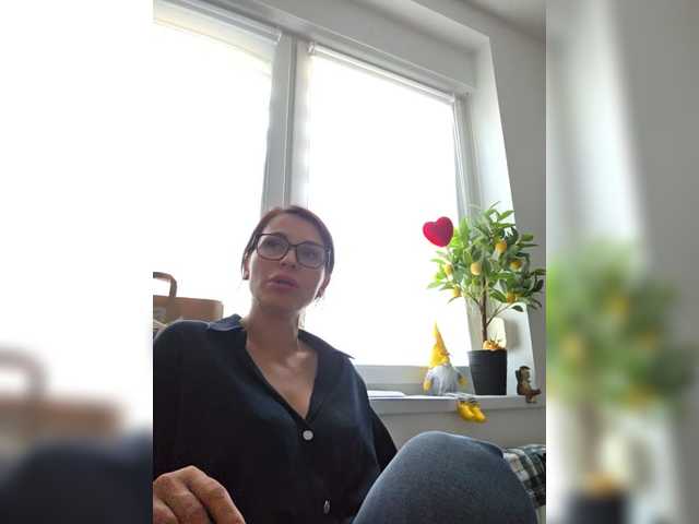 SophieMary's BongaCams show and profile