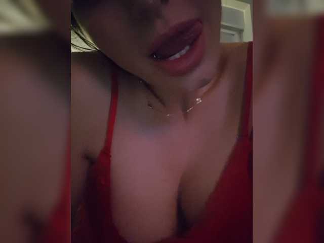 SophieMary live cam on BongaCams