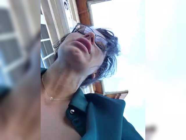 Sophie_Sonne live cam preview