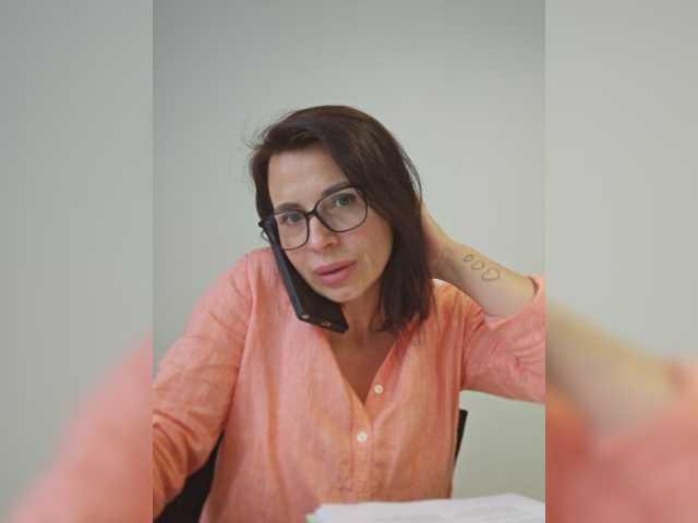 SophieMary's BongaCams show and profile