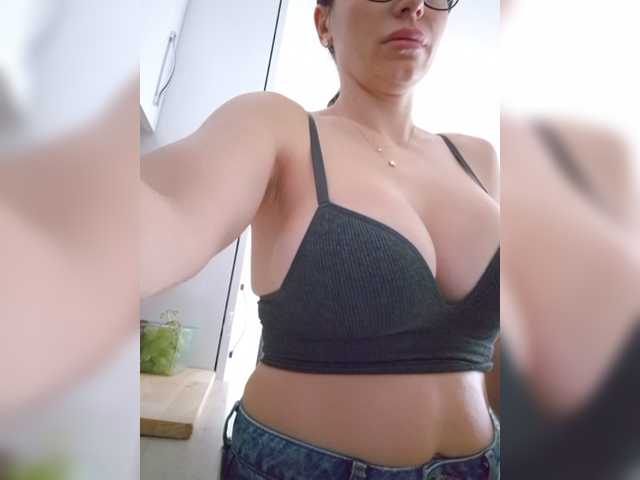 SophieMary live webcam show