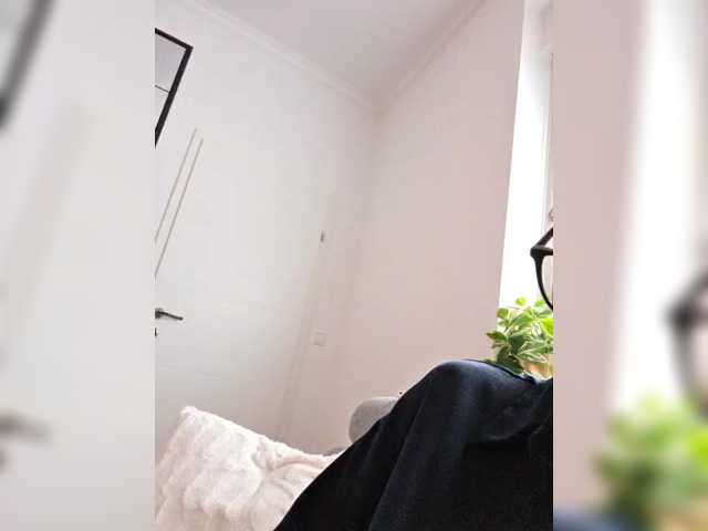 SophieMary's BongaCams show and profile