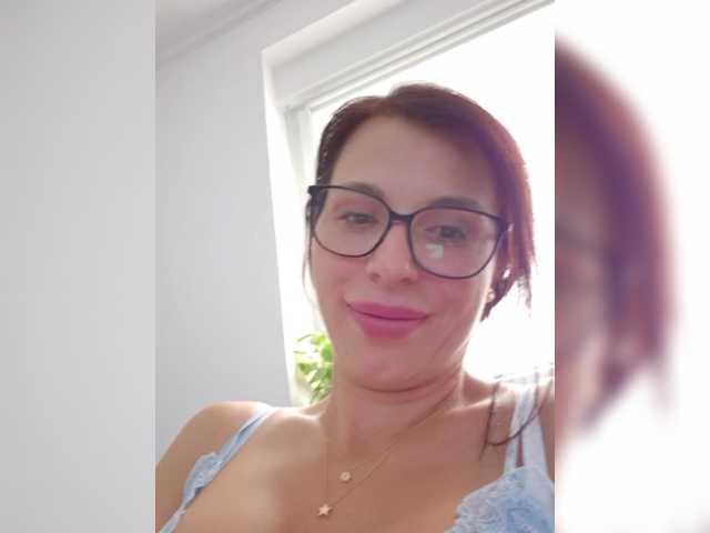 SophieMary live cam on BongaCams