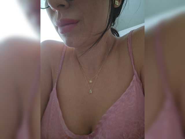 SophieMary live webcam show