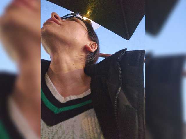 SophieMary's BongaCams show and profile