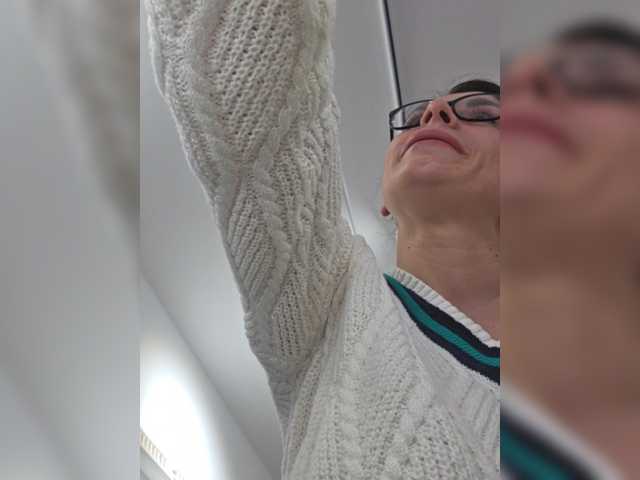 SophieMary's BongaCams show and profile