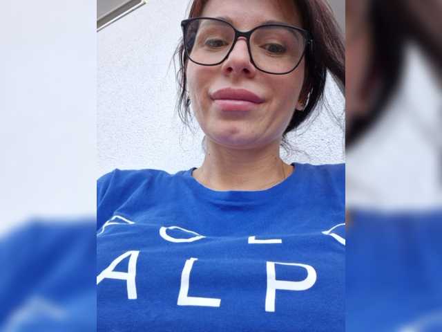 SophieMary live webcam show