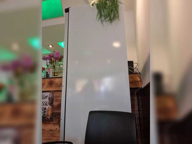 le modèle Sophie_Sonne est en webcam porno dans un show sur le site bongacams, il possède les tags suivants: White/Caucasian,Brunette,Shaved