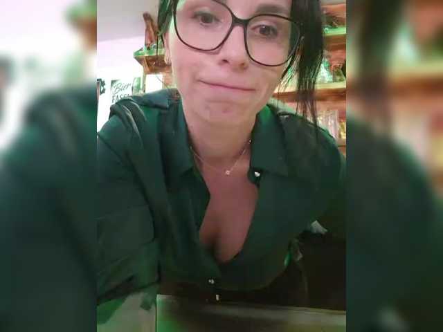 Sophie_Sonne live cam preview