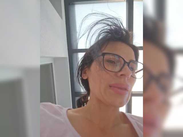 SophieMary live cam on BongaCams