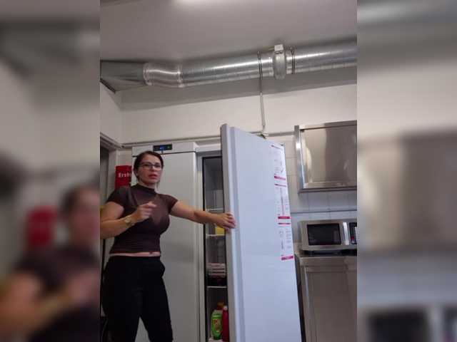 Live трансляция Sophie_Sonne - slutnetki.online