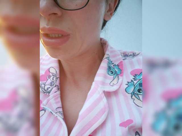 SophieMary live cam on BongaCams