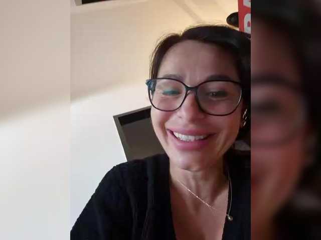 SophieMary live cam on BongaCams