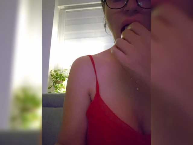 SophieMary live webcam show