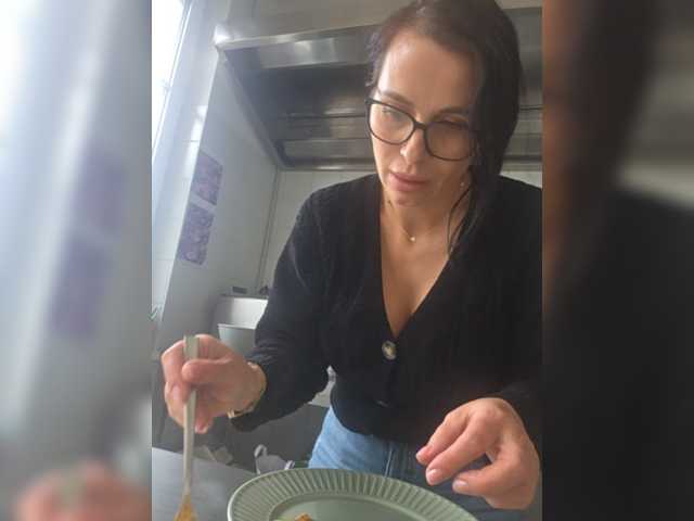 Sophie_Sonne live cam on BongaCams