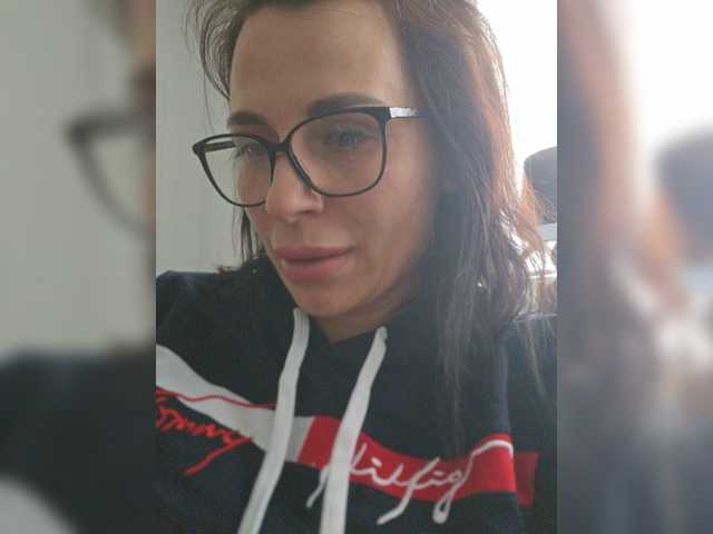 SophieMary's BongaCams show and profile