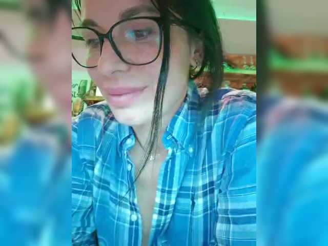SophieMary live cam on BongaCams