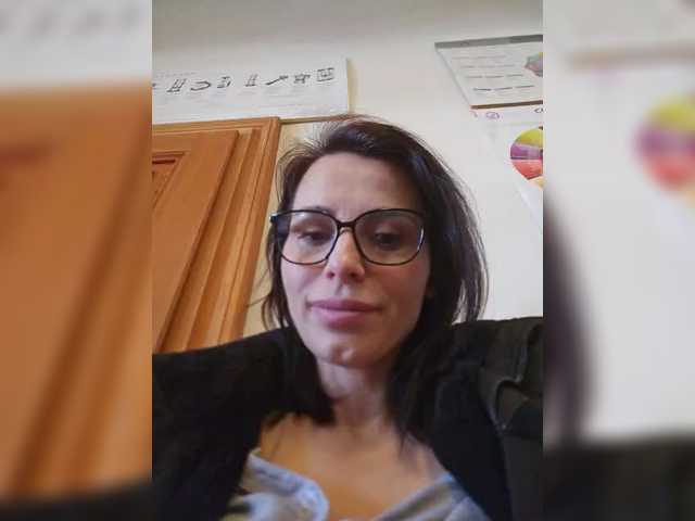 SophieMary's BongaCams show and profile