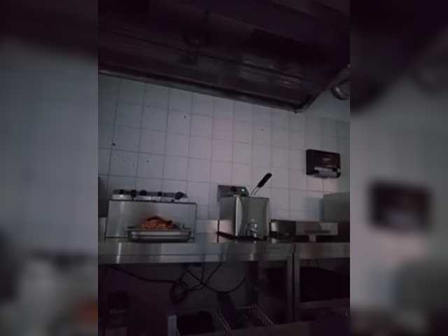 Live трансляция Sophie_Sonne - slutnetki.online