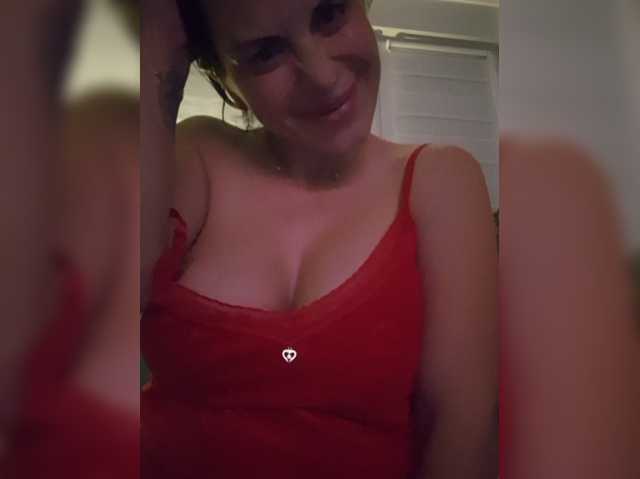 SophieMary live cam on BongaCams