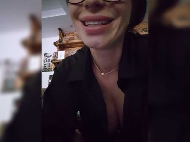 SophieMary live cam on BongaCams