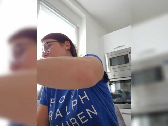 SophieMary live webcam show