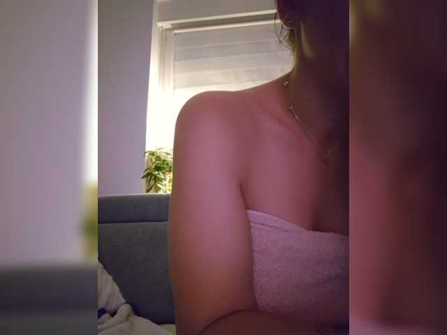 Sophie_Sonne live cam