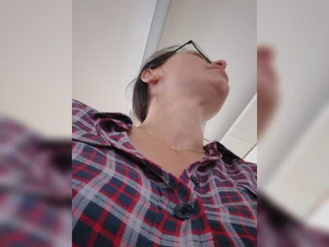 SophieMary live cam on BongaCams