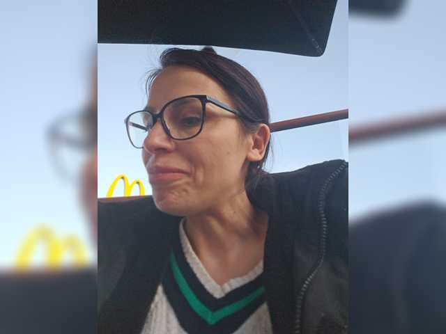 SophieMary's BongaCams show and profile