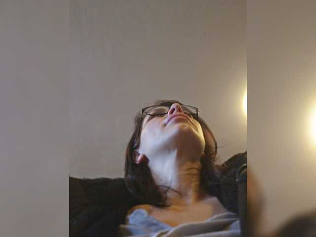 SophieMary's BongaCams show and profile