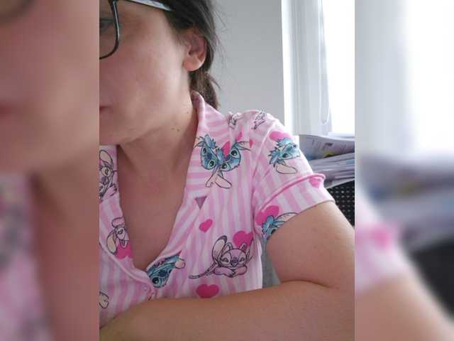 SophieMary live cam on BongaCams