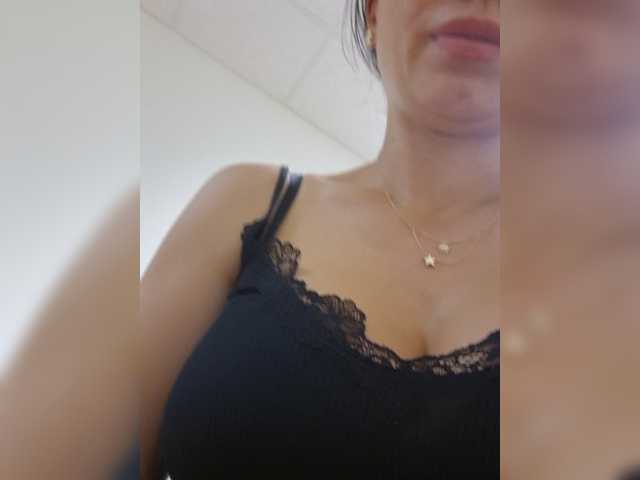 SophieMary live cam on BongaCams